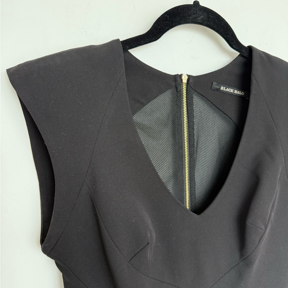 Black Halo Jagger Mesh Back Dress - Picture 14 of 15